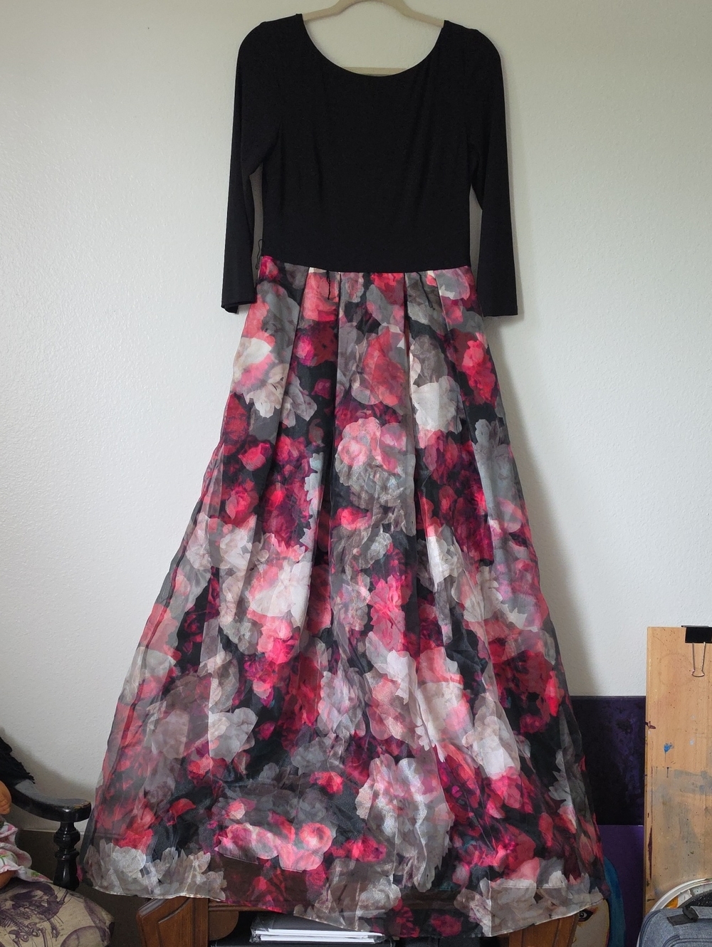 Eliza J Black Bodice Floral Maxi Skirt Dress - Black with Red Pink & Gray Floral